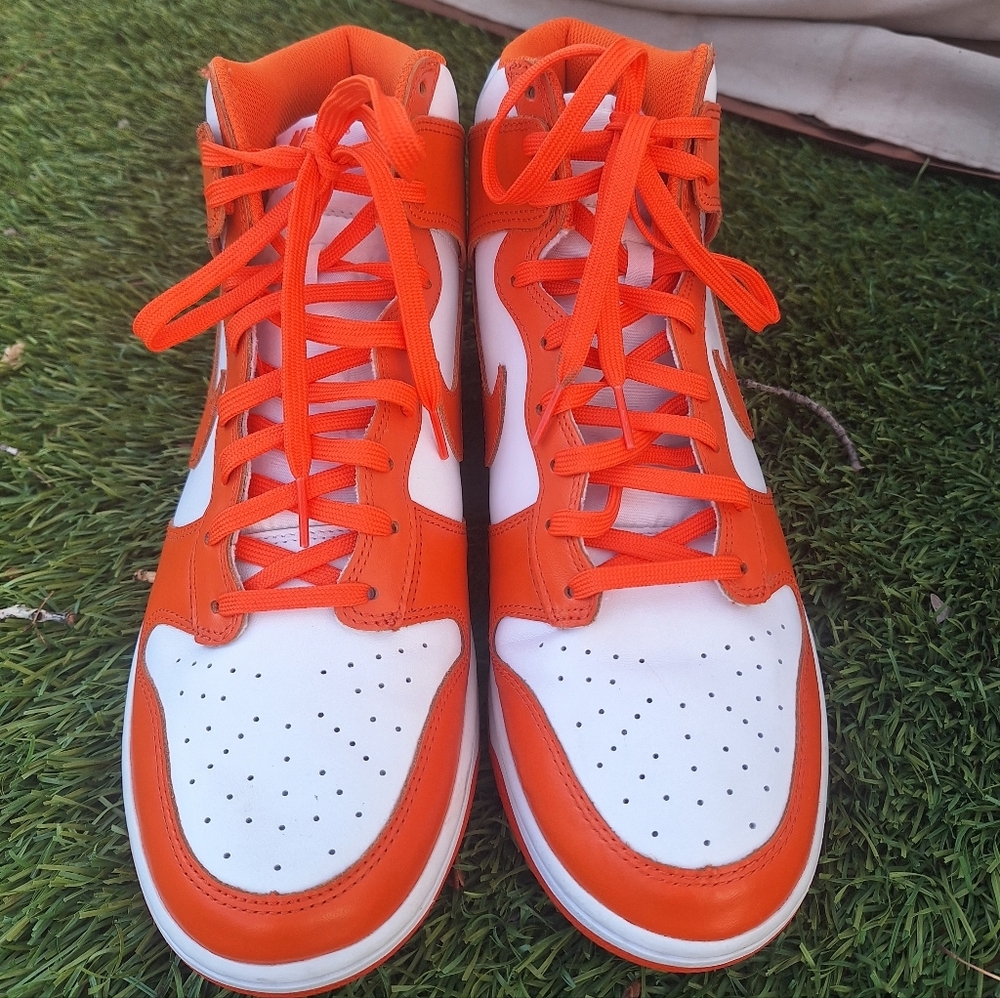 Nike Dunk Syracuse High Top 12 Men's Orange Blaze and White Sneakers DD1399-101 - Picture 2 of 14